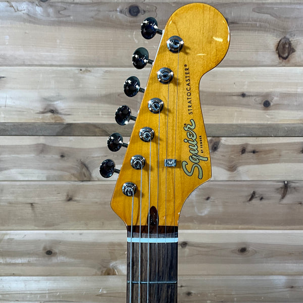 美品　Squier Stratocaster アイボリー Amazon.co.jp: Squier by Fender エレキギター Classic Vibe 50s