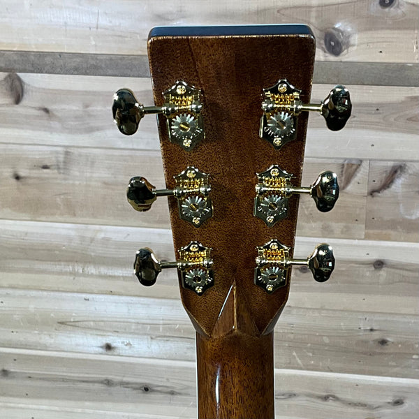 Martin Custom OM Italian Spruce/Guatemalan Rosewood Acoustic Guitar - Natural