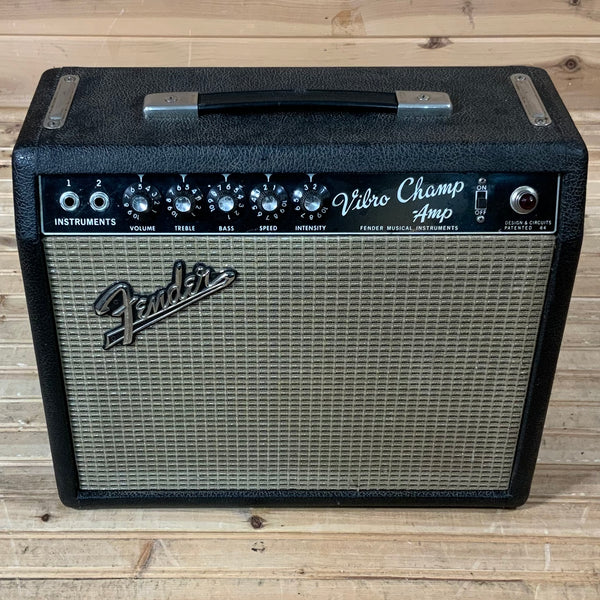 Fender 1966 Vibro-Champ AA-764 Guitar Amplifier USED - Black 