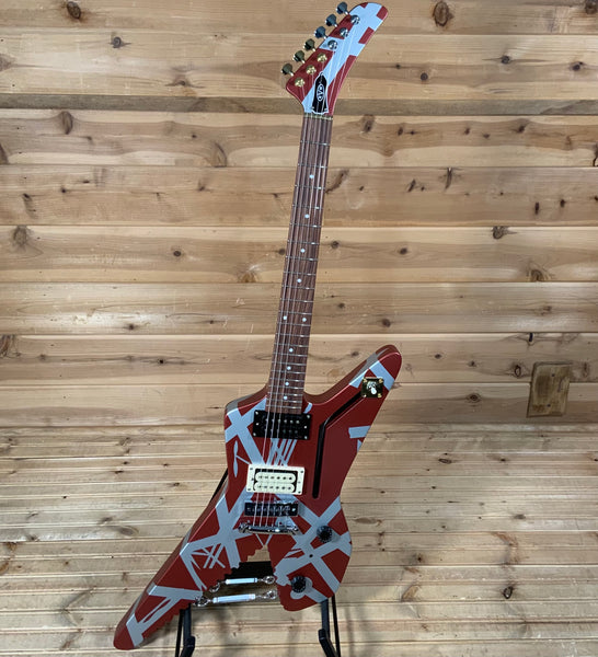 EVH Striped Series Shark Brgdy – Motor City Guitar