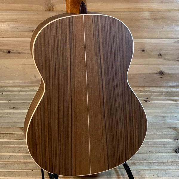 Manuel Rodriguez Caballero 11 Classical Guitar - Natural