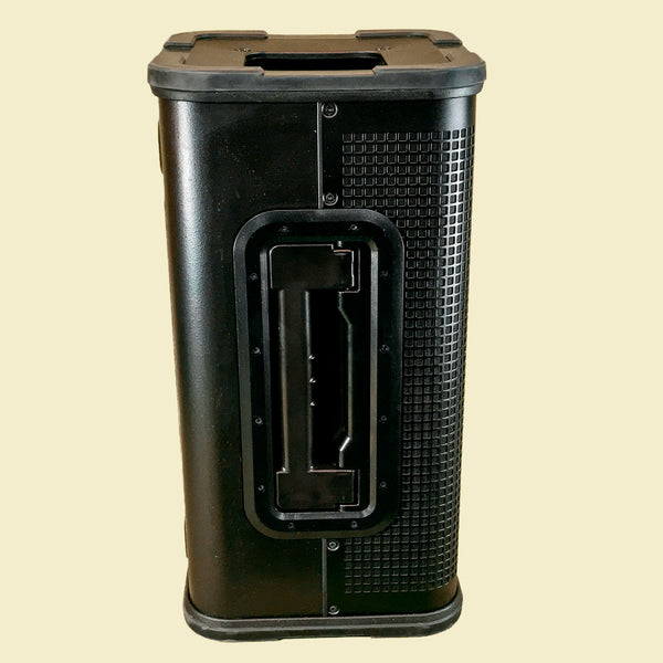 Line 6 StageSource L2T Acoustic Guitar Amp / Loudspeaker USED