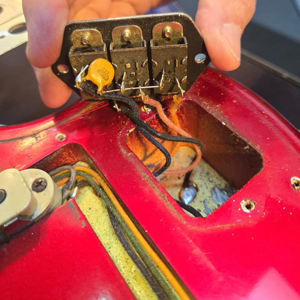 Fender 1965 Jaguar Electric Guitar USED - Candy Apple Red