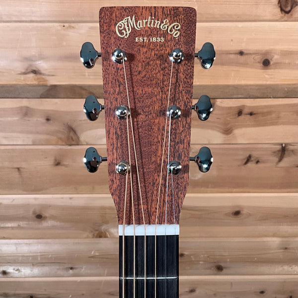Martin 000 Jr E Jeff Tweedy Acoustic Guitar - Natural