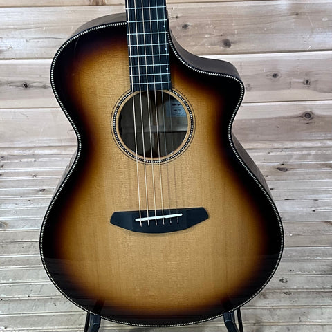 Breedlove Oregon Concert CE Sitka Spruce Acoustic Guitar - Whiskey Burst