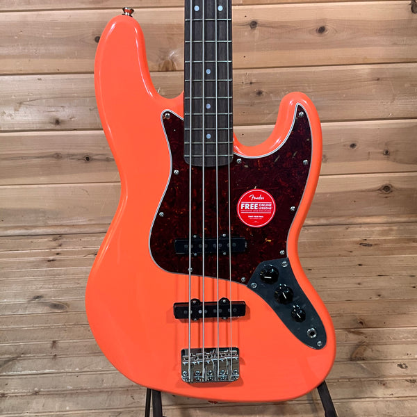 Squier Classic Vibe 60's Jazz Bass - Tahitian Coral