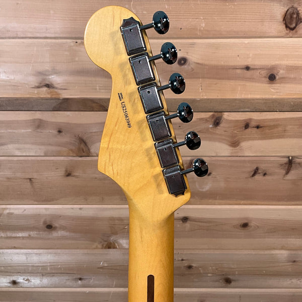 Fender American Professional Classic Stratocaster Electric Guitar - Faded Black