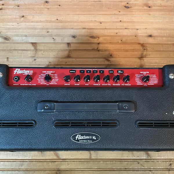 Line 6 Flextone II XL Guitar Amplifier USED