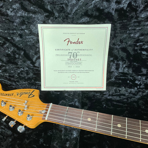 Fender 70th Anniversary Vintera II Antigua Stratocaster Electric Guitar - Antigua