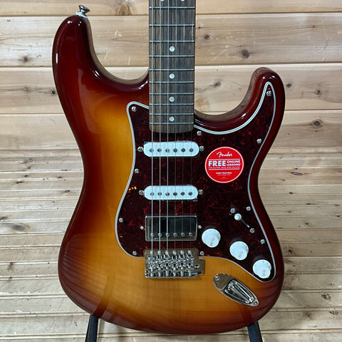 Squier Limited Edition Classic Vibe 60s Stratocaster HSS Electric Guitar - Sienna Sunburst