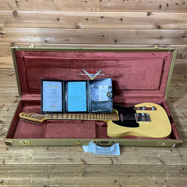 Fender Custom Shop 1954 Telecaster Electric Guitar - Aged Nocaster Blonde