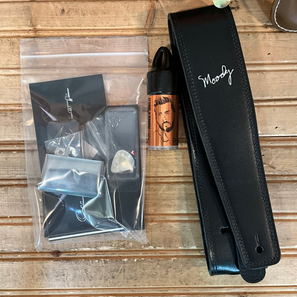 Fender Custom Shop Ariel Posen Stratocaster Electric Guitar - Faded Lake Placid Blue