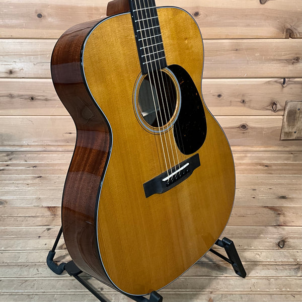 Martin 000E Retro Plus Mahogany - Natural