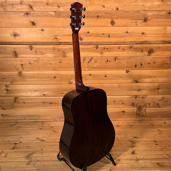 Fender CD-60 Dreadnought V3 Acoustic Guitar - Sunburst