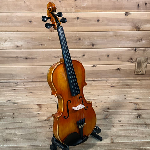 Cremona SV-200 4/4-Sized Violin Outfit