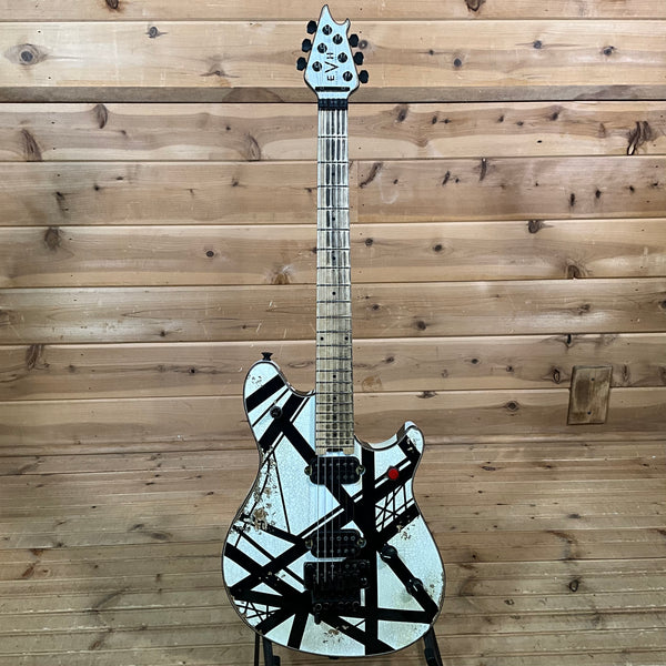 EVH Custom Shop Special Edition Wolfgang Relic Electric Guitar - White/Black Stripes