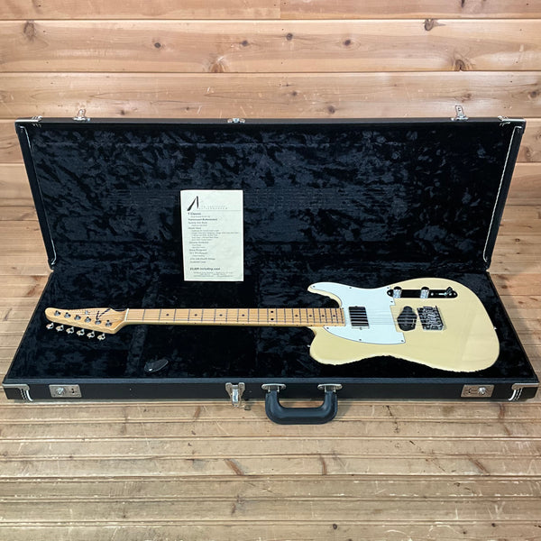 Tom Anderson 2017 T Classic Electric Guitar (USED) - Translucent Butterscotch