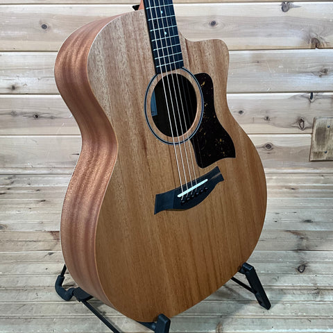 Taylor 24ce Acoustic Guitar - Natural