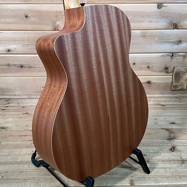 Taylor 24ce Acoustic Guitar - Natural