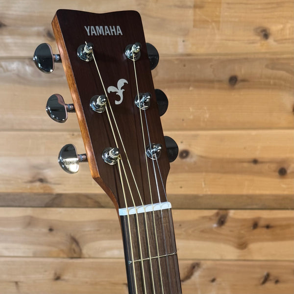 Yamaha FGX800C Acoustic Guitar - Natural