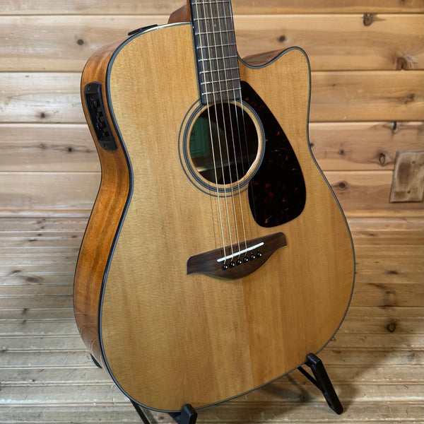 Yamaha FGX800C Acoustic Guitar - Natural