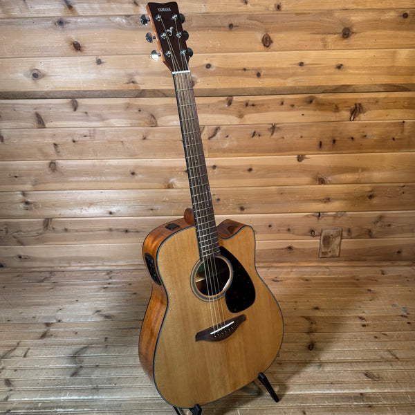 Yamaha FGX800C Acoustic Guitar - Natural