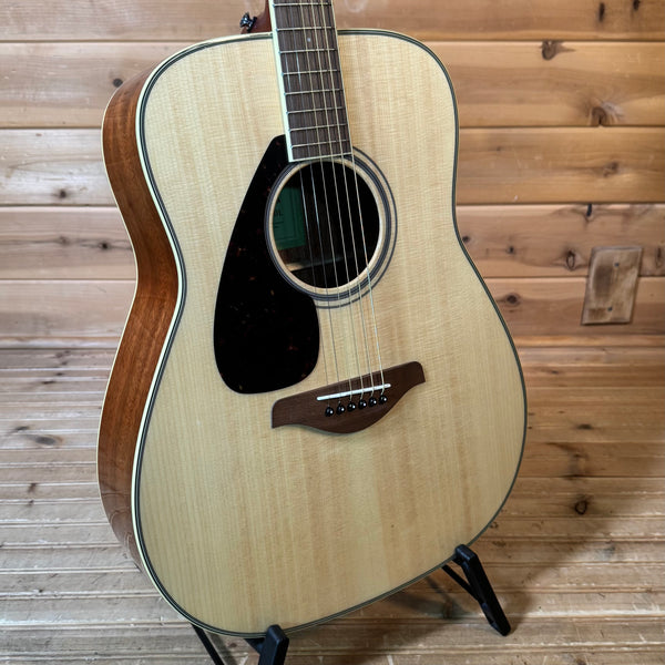 Yamaha FG820L Left-Handed Acoustic Guitar - Natural