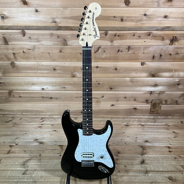Fender Limited Edition Tom DeLonge Signature Stratocaster Electric Guitar - Black