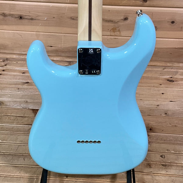 Fender Limited Edition Tom DeLonge Signature Stratocaster Electric Guitar - Daphne Blue