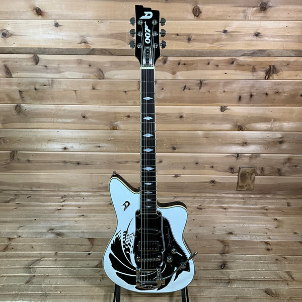 Duesenberg Limited Edition Alliance Series James Bond 007 Electric Guitar - Gunbarrel Graphic