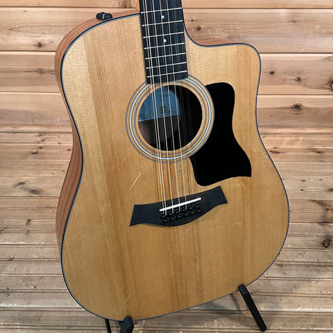 Taylor 150ce 12-String Acoustic Guitar - Natural