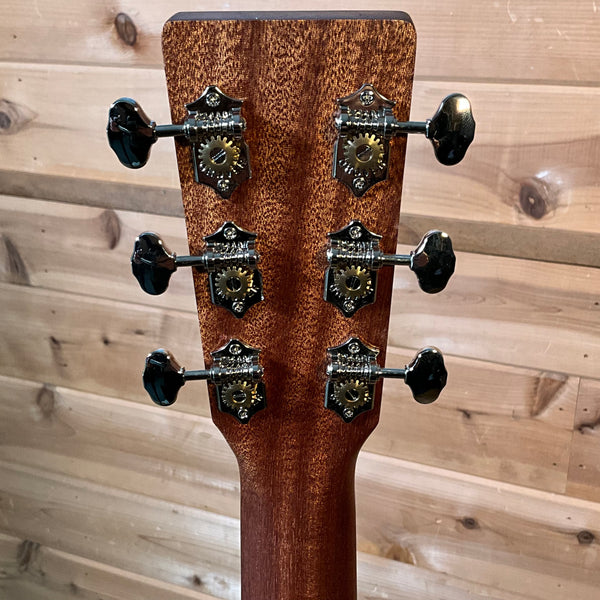 Martin 000 Jr E Jeff Tweedy Acoustic Guitar - Natural