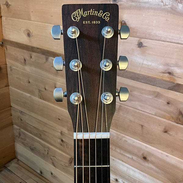 Martin OMC-10E Modern Acoustic Guitar - 1935 Sunburst