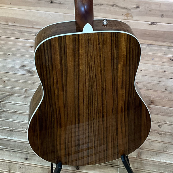 Fender Palomino Vintage Acoustic Guitar - Aged Natural