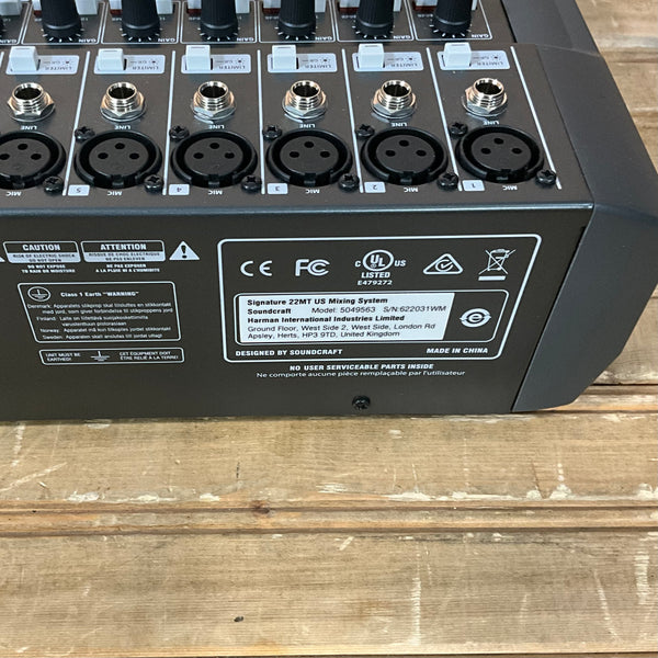 Soundcraft Signature 22 MTK Mixer with Effects USED