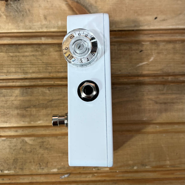 Keeley Enginnering Katana Clean Boost V2 Effects Pedal USED