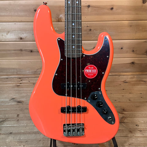 Squier Classic Vibe 60's Jazz Bass - Tahitian Coral