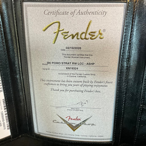 Fender Custom Shop 1965 Postmodern Stratocaster Electric Guitar - Shell Pink