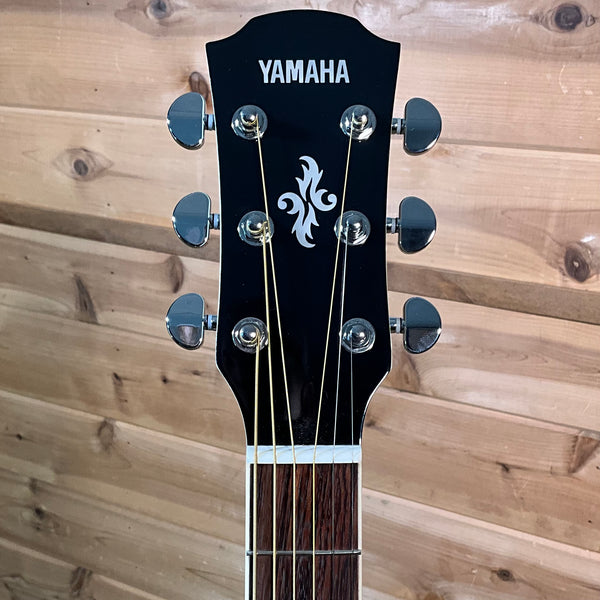 Yamaha APX600 Thinline Acoustic Guitar Vintage - Vintage White