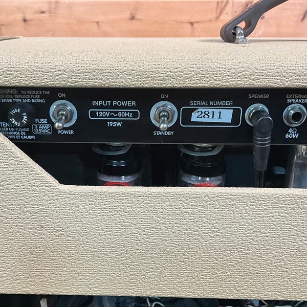 Fender 1990's Vibroking Guitar Amplifier USED