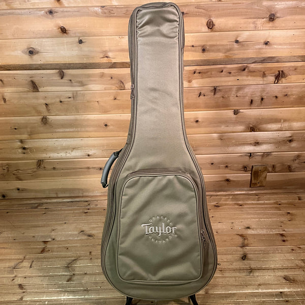 Taylor Academy 22e Acoustic Guitar - Natural