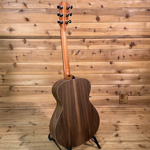 Taylor Academy 22e Acoustic Guitar - Natural