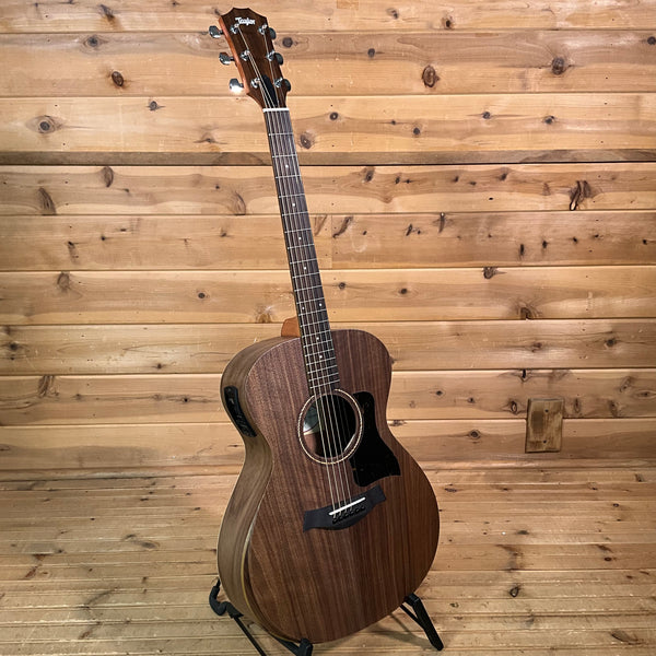 Taylor Academy 22e Acoustic Guitar - Natural
