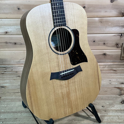 Taylor Big Baby Acoustic Guitar - Natural