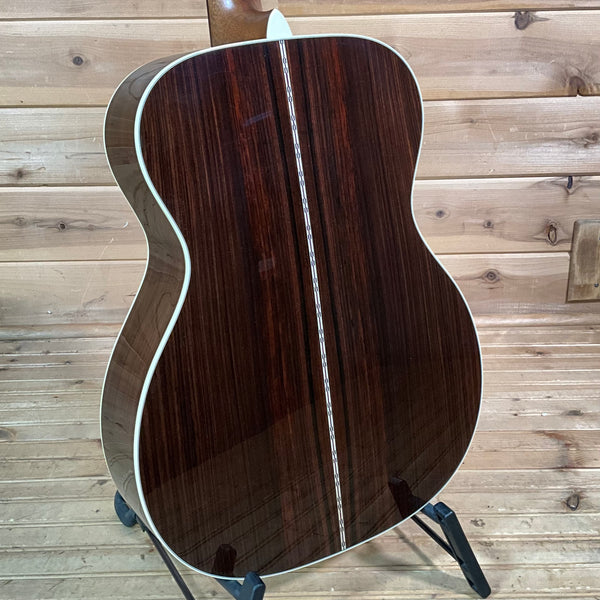 Martin OM-28 Acoustic Guitar - Natural