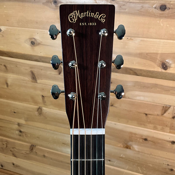 Martin Super D-18 Acoustic Guitar - Natural