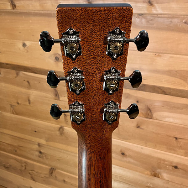 Martin Super D-18 Acoustic Guitar - Natural