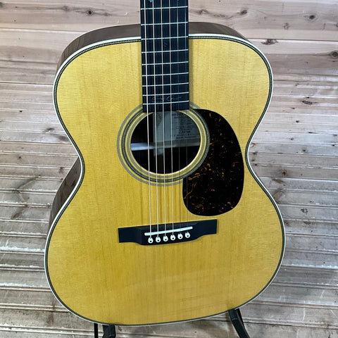 Martin 000-28EC Eric Clapton Signature Acoustic Guitar - Natural