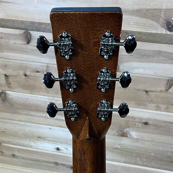 Martin 000-28EC Eric Clapton Signature Acoustic Guitar - Natural