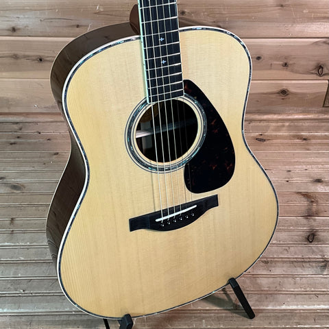 Yamaha LL16RD L Series Dreadnought Acoustic Electric Guitar - Natural
